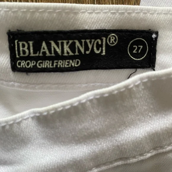 BLANKNYC white crop girlfriend jean - Picture 9 of 15